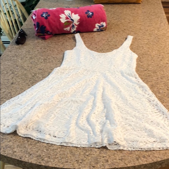 APT.9 White Lined Lace Dress - Great Swim Cover Up - Picture 10 of 15